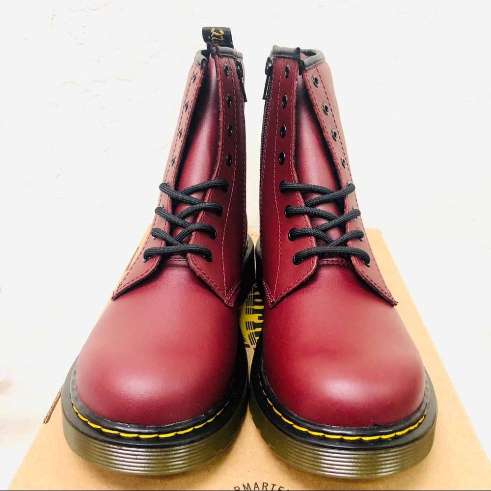 Dr. Martens 1460 8 Eye Side Zip Boot - Picture 2 of 7